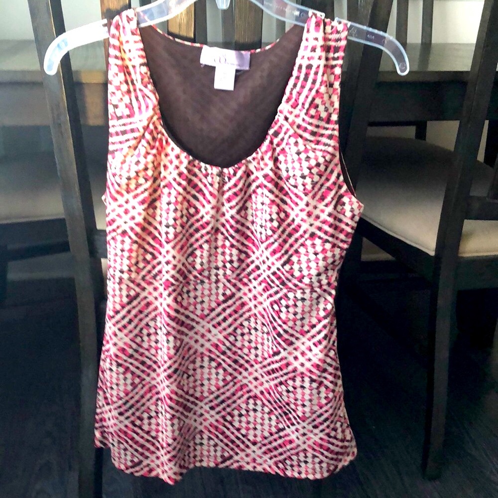 Nine & Co. Sleeveless top